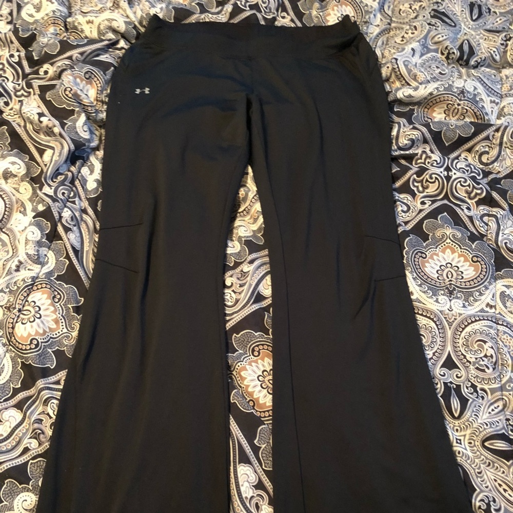 Women’s Underarmour Pants